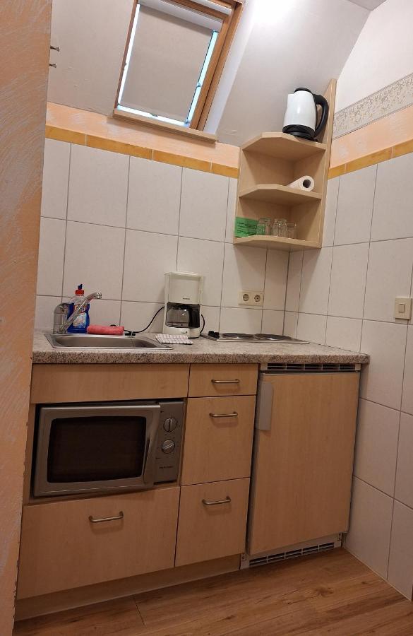Hotel Garni Und Apartments Zur Krone Hilpoltstein Ngoại thất bức ảnh
