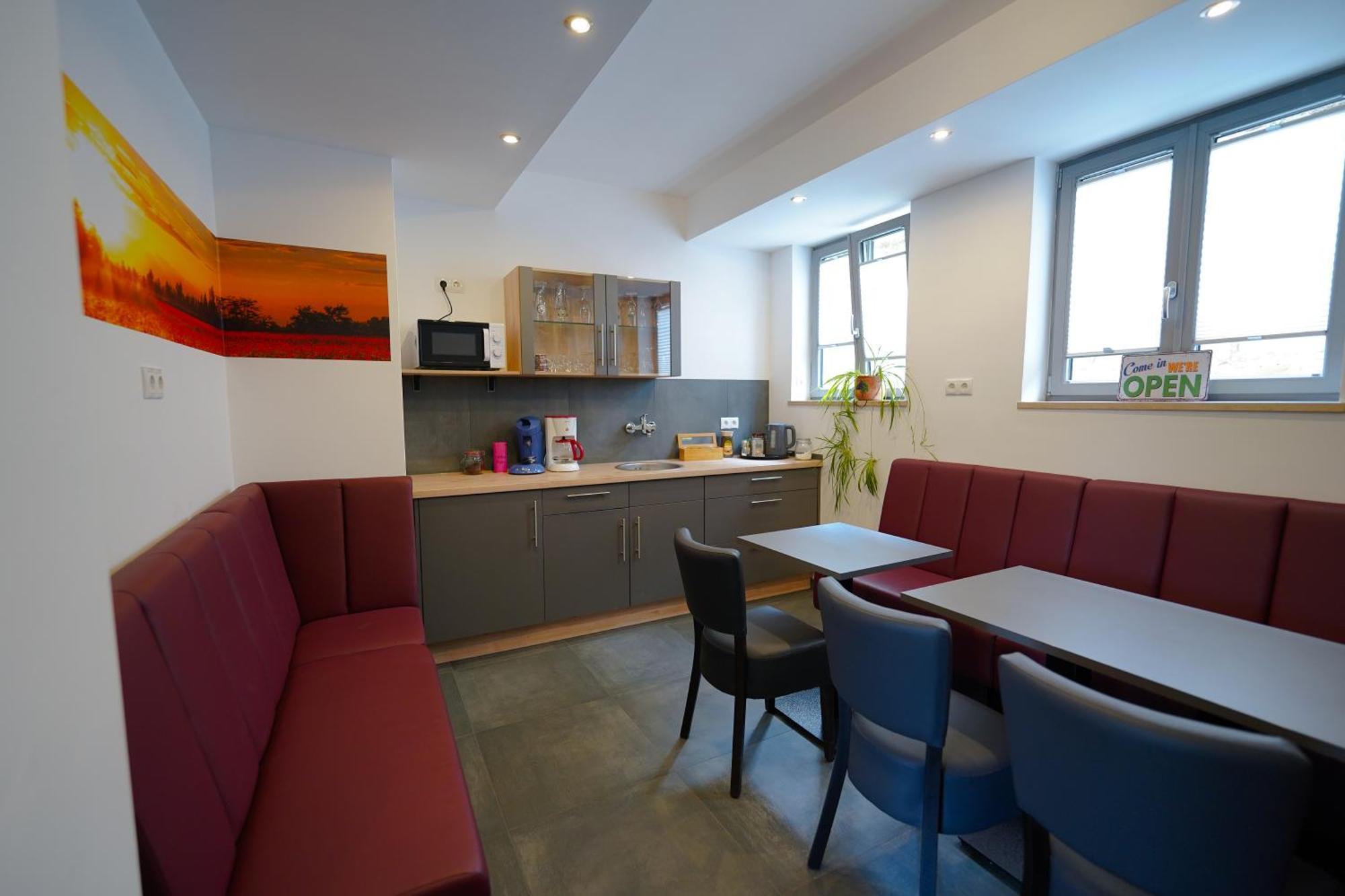 Hotel Garni Und Apartments Zur Krone Hilpoltstein Ngoại thất bức ảnh