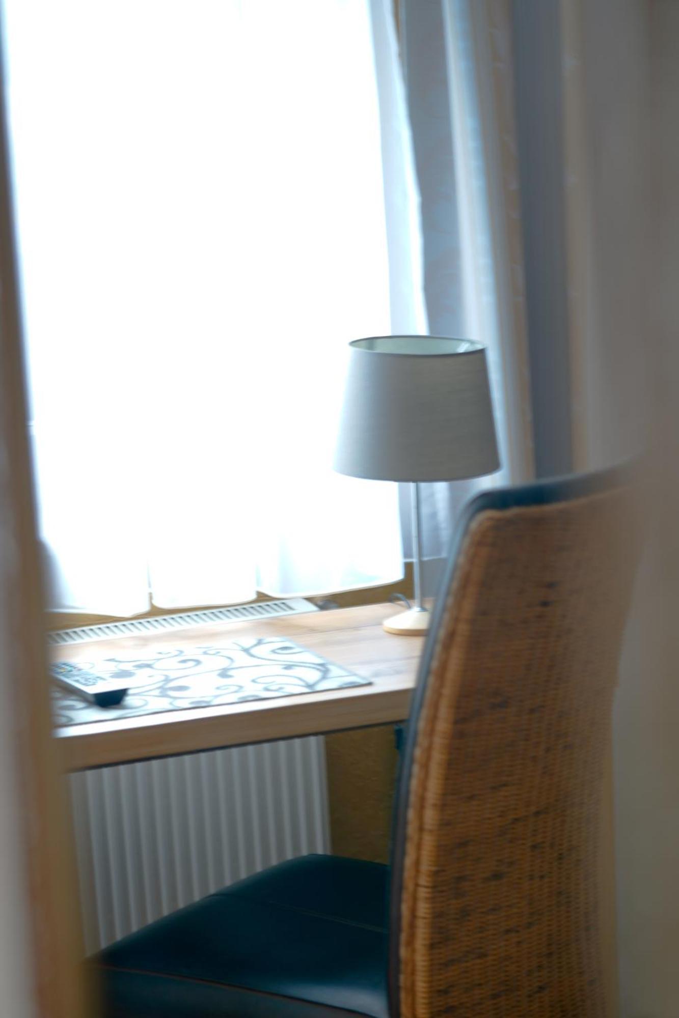 Hotel Garni Und Apartments Zur Krone Hilpoltstein Ngoại thất bức ảnh