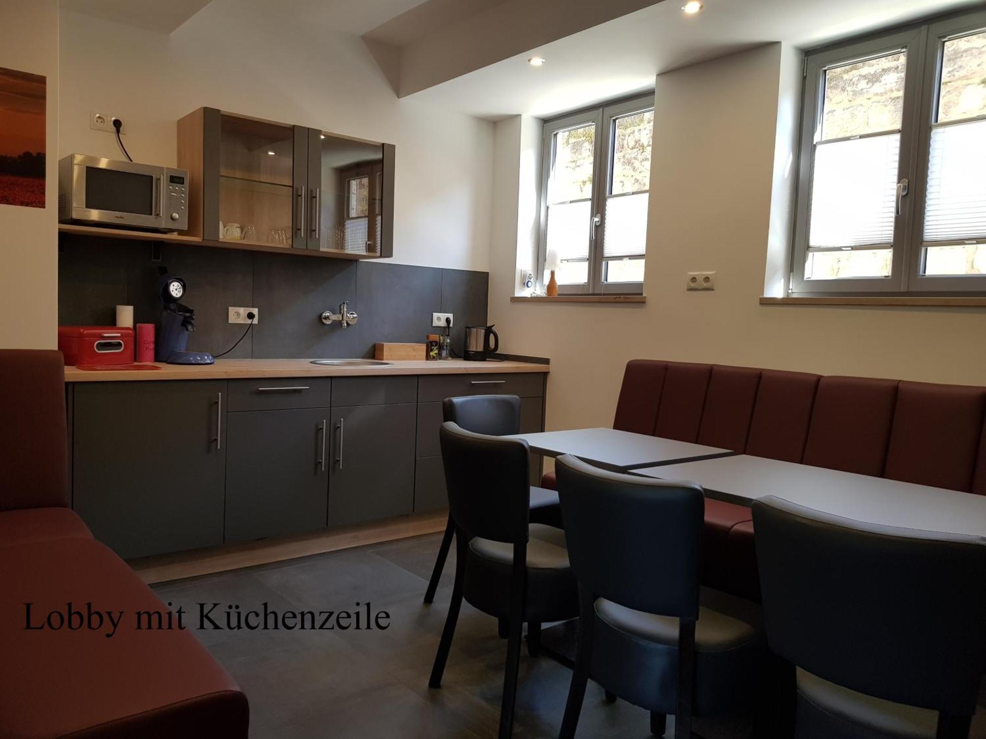 Hotel Garni Und Apartments Zur Krone Hilpoltstein Ngoại thất bức ảnh