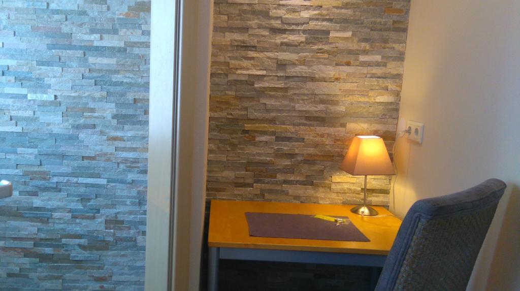 Hotel Garni Und Apartments Zur Krone Hilpoltstein Ngoại thất bức ảnh